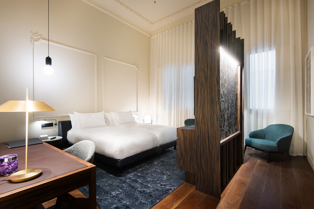 Junior suite room at the Mercer Sevilla Hotel