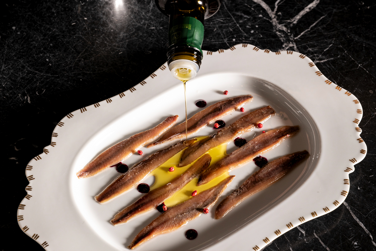 Anchoas en el Restaurante María Luisa de Mercer Hotel Sevilla