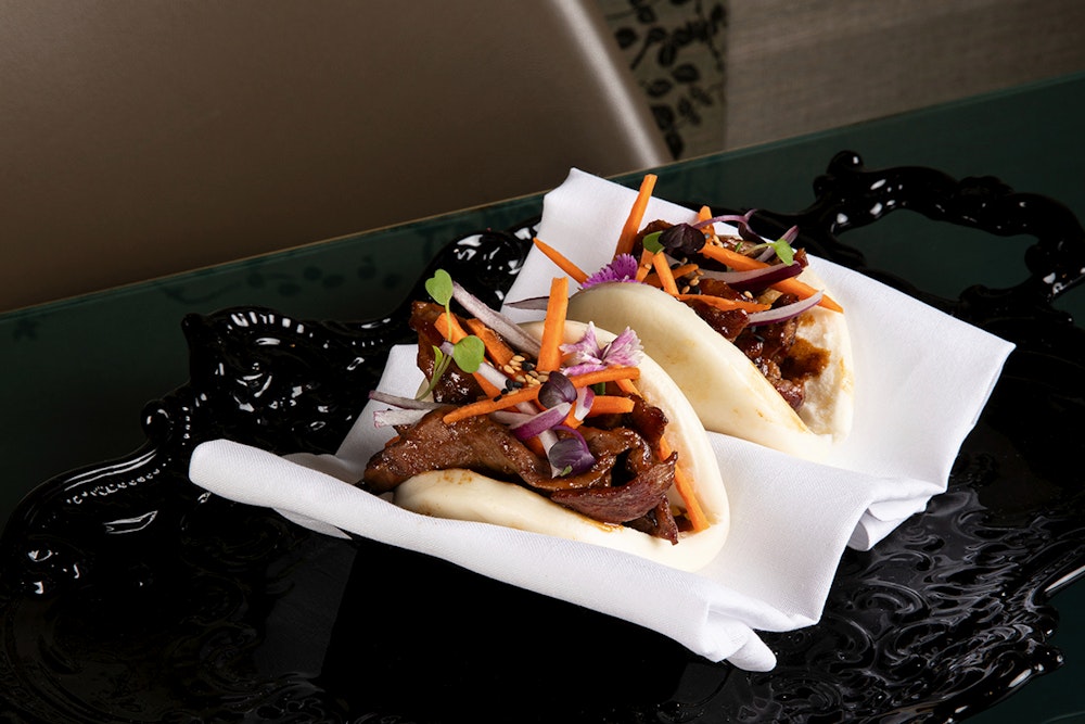 Baos en el Restaurante María Luisa del Hotel Mercer Sevilla