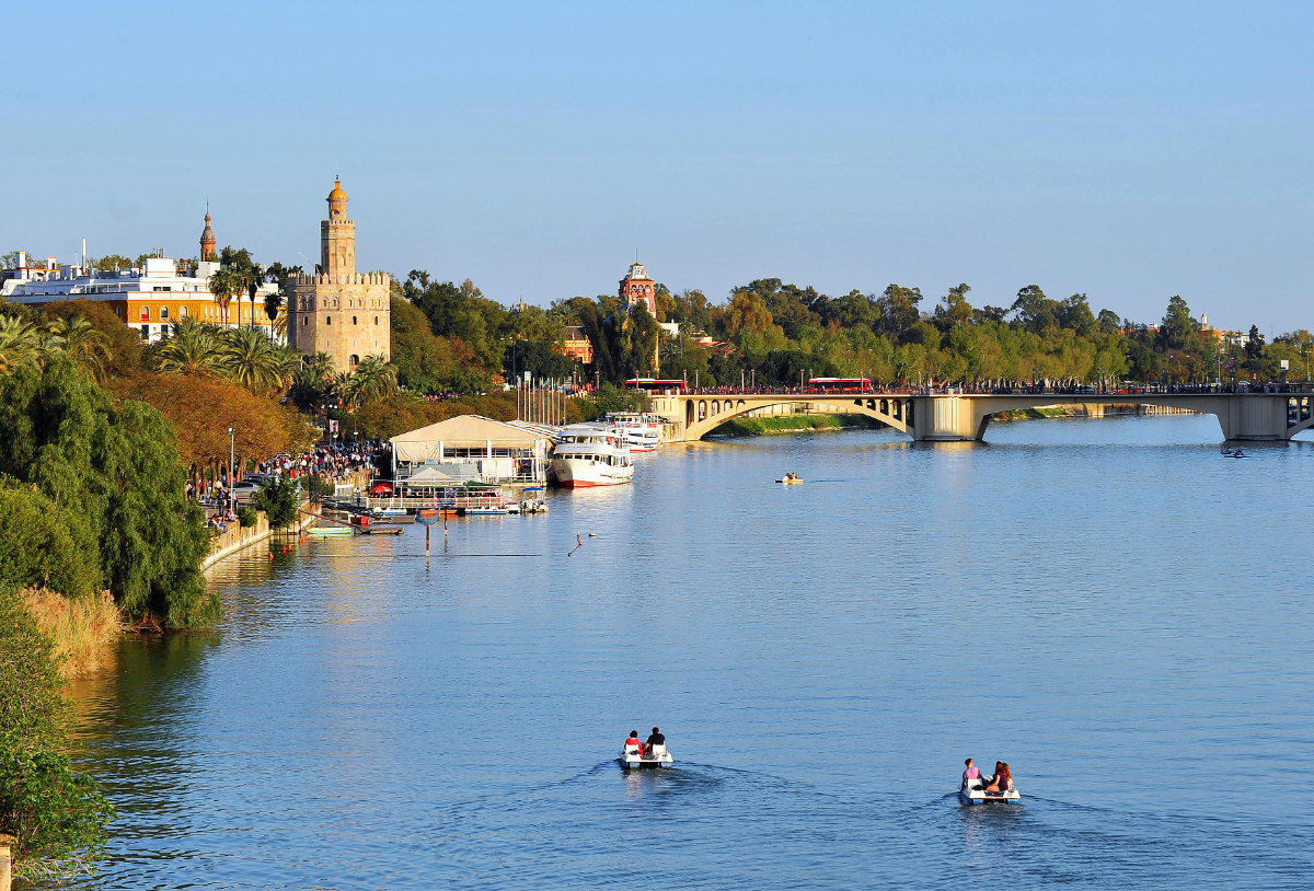 Tour en kayak por el río Guadalquivir de Sevilla