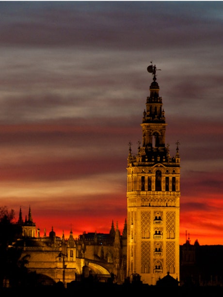 Sevilla de noche